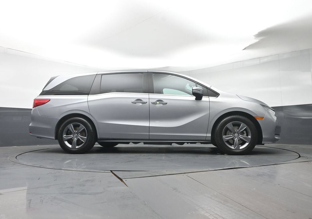 Certified 2023 Honda Odyssey EX image 32