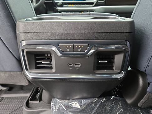 New 2026 Chevrolet Silverado 1500 High Country w/ Technology Package image 2