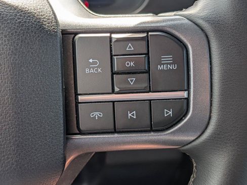 Used 2026 Ford F250 Lariat AWD/4WD image 27