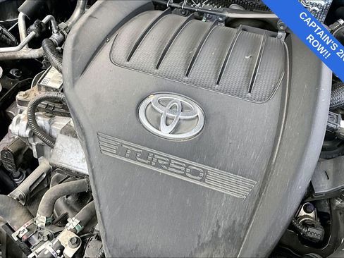 Used 2024 Toyota Grand Highlander XLE image 42