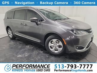 Used 2017 Chrysler Pacifica Touring-L Plus w/ Advanced Safetytec Group 360° Tour