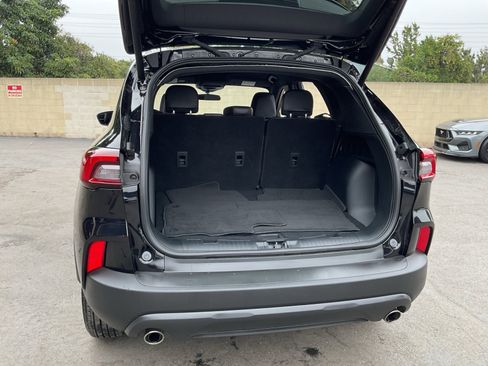 Used 2025 Ford Escape ST-Line Select image 26