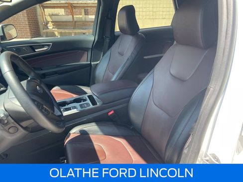 Certified 2022 Ford Edge Titanium w/ Equipment Group 301A AWD/4WD image 13