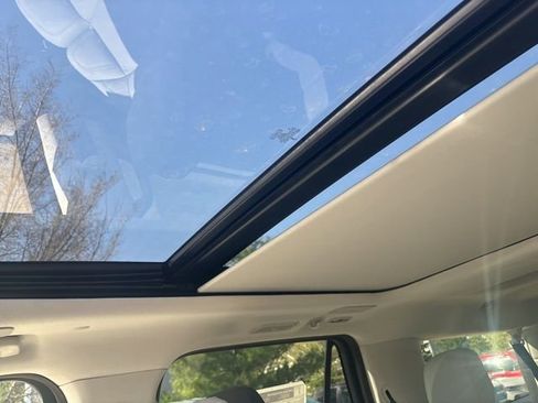 New 2026 Lincoln Navigator L Reserve AWD/4WD image 32