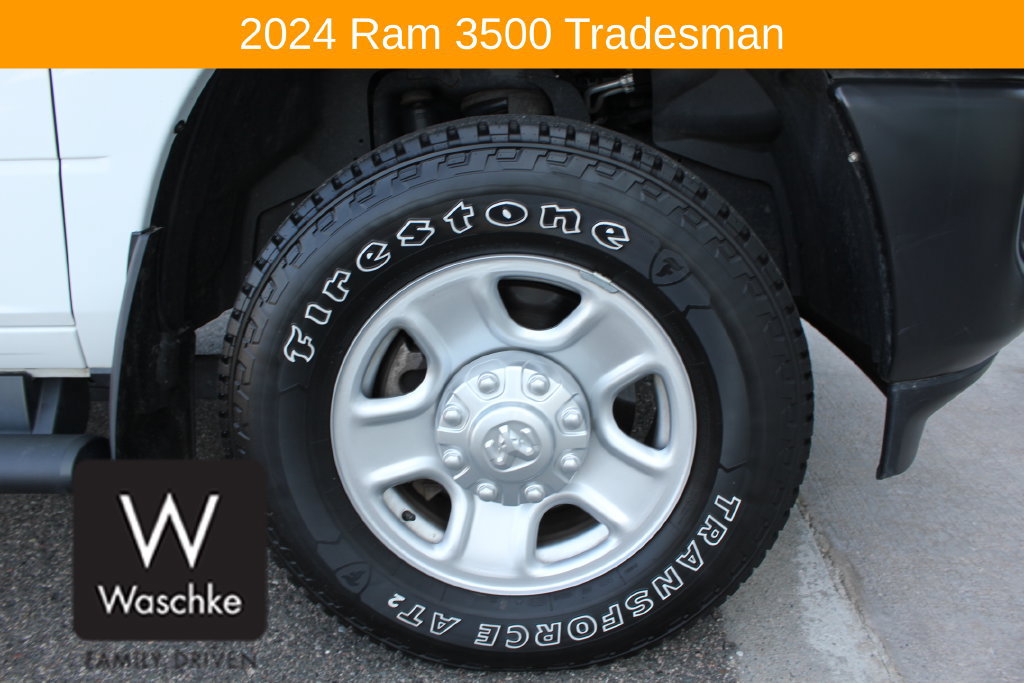 Used 2024 RAM 3500 Tradesman w/ Snow Chief Group AWD/4WD image 15