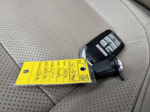 Used 2016 Honda Civic Touring image 29