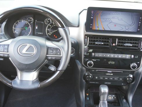 Certified 2023 Lexus GX 460 Premium w/ Accessory Package AWD/4WD image 30