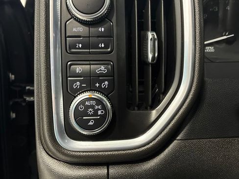 Used 2022 GMC Sierra 2500 AT4 w/ Snow Plow Prep/Camper Package AWD/4WD image 23