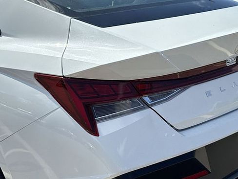 New 2025 Hyundai Elantra Limited w/ Cargo Package image 44