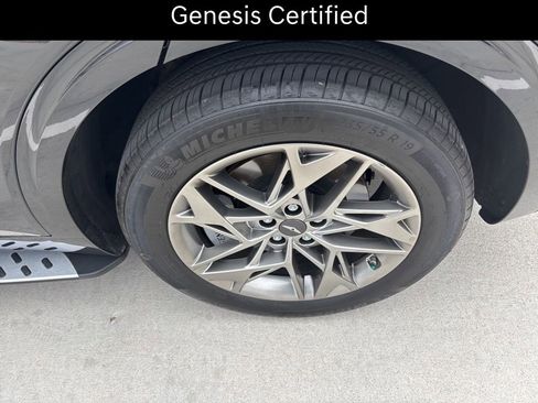 Certified 2025 Genesis GV70 2.5T w/ Select Package AWD/4WD image 6