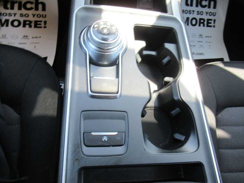 Used 2022 Ford Edge SE w/ Black Appearance Package AWD/4WD image 24