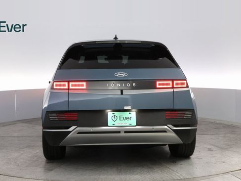 Used 2024 Hyundai Ioniq 5 SEL image 13