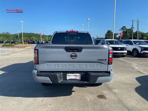 Used 2024 Nissan Frontier Pro-X RWD image 6