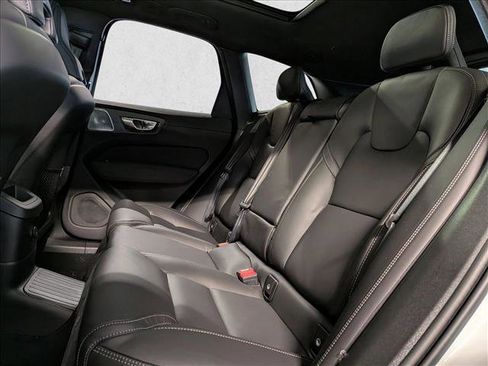 New 2026 Volvo XC60 T8 Ultra w/ Climate Package image 17