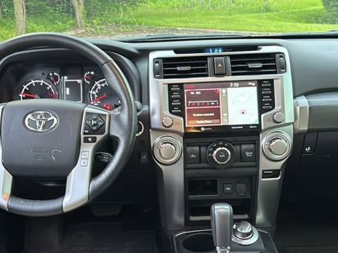 Used 2023 Toyota 4Runner SR5 Premium w/ Moonroof Package AWD/4WD image 7