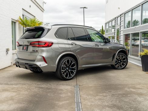 Used 2021 BMW X5 M w/ Competition Package AWD/4WD image 9