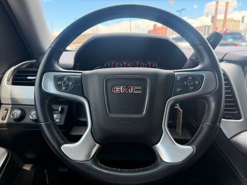 Used 2016 GMC Yukon SLE w/ HD Trailering Package AWD/4WD image 15
