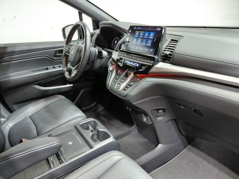 Used 2025 Honda Odyssey Sport-L image 27