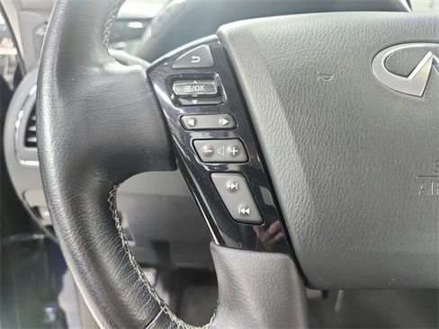 Used 2024 INFINITI QX80 Luxe image 25