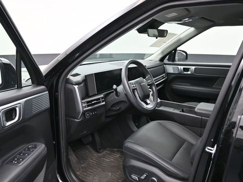 Used 2025 Hyundai Santa Fe SEL image 10