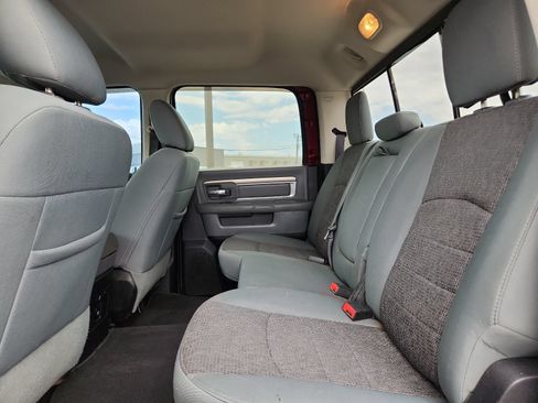 Used 2017 RAM 1500 Lone Star RWD image 9