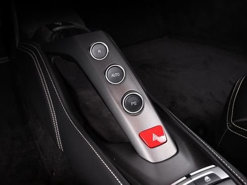 Used 2019 Ferrari 488 Spider RWD image 43
