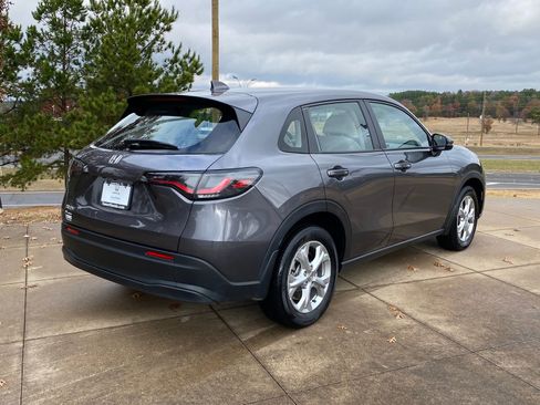 Used 2024 Honda HR-V LX image 6