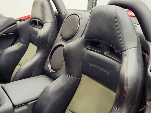 Used 2004 Dodge Viper SRT-10 RWD image 22