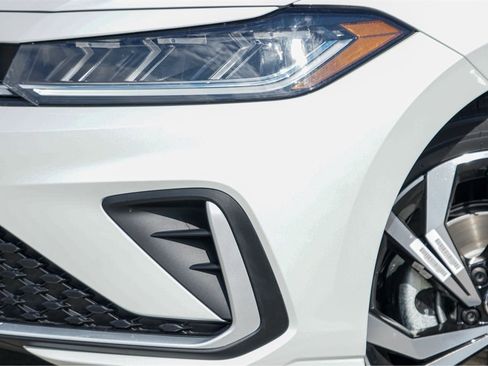 New 2026 Volkswagen Jetta SEL image 3