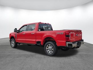 New 2026 Ford F250 Lariat w/ Lariat Ultimate Package AWD/4WD video 3