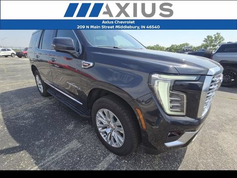 Used 2025 GMC Yukon Denali w/ Advanced Technology Package AWD/4WD image 1