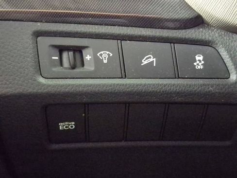 Used 2013 Hyundai Santa Fe Sport w/ Popular Equipment Pkg FWD image 18