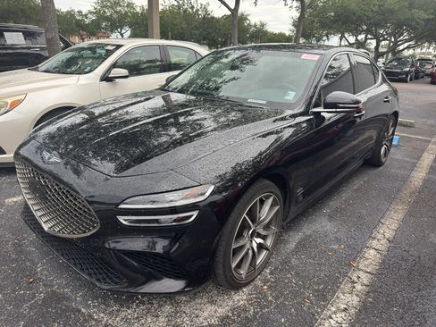 Used 2025 Genesis G70 2.5T RWD image 3