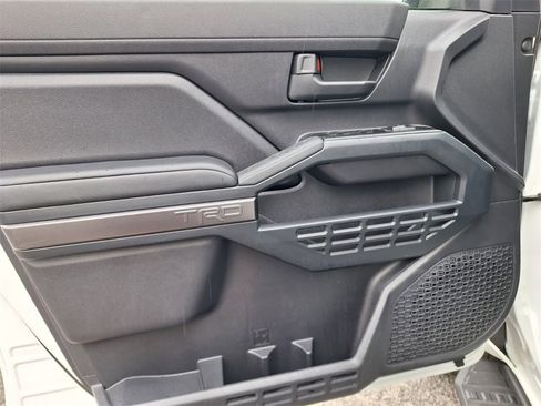 Used 2025 Toyota 4Runner TRD Off-Road image 21