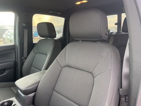 New 2025 GMC Canyon Elevation w/ Convenience Package image 19