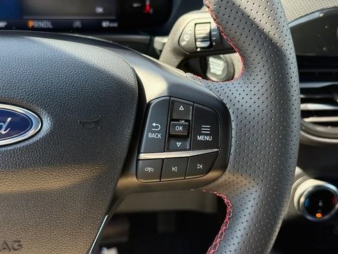 Used 2025 Ford Escape ST-Line AWD/4WD image 18
