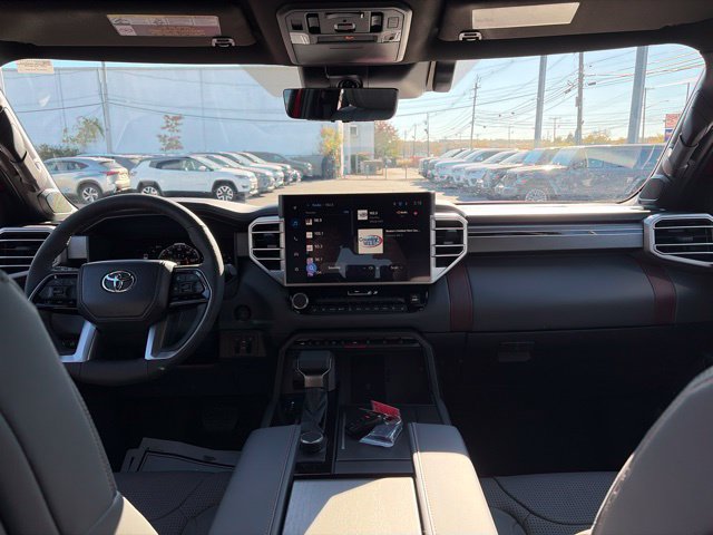 Used 2026 Toyota Sequoia Capstone AWD/4WD image 17