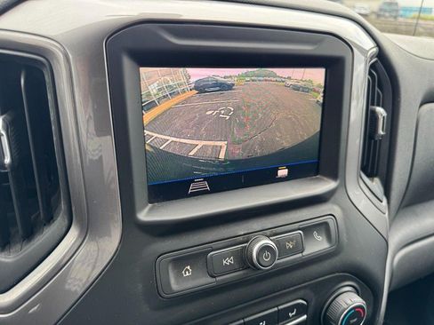 Used 2020 Chevrolet Silverado 1500 Custom w/ Custom Value Package AWD/4WD image 20