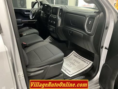Used 2021 Chevrolet Silverado 1500 LT w/ Safety Package II AWD/4WD image 34