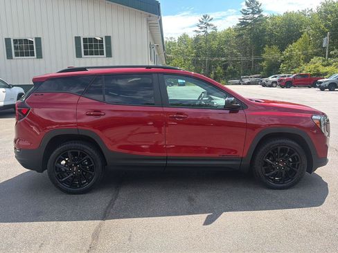 Certified 2025 GMC Terrain Elevation w/ Black Edition AWD/4WD image 6