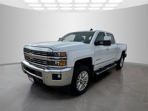 Used 2018 Chevrolet Silverado 2500 LTZ w/ LTZ Plus Package image 4