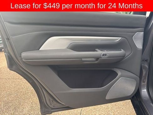 New 2024 VinFast VF 9 Plus image 14