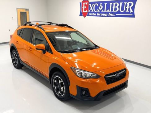 Used 2019 Subaru Crosstrek 2.0i Premium w/ Eyesight System image 2