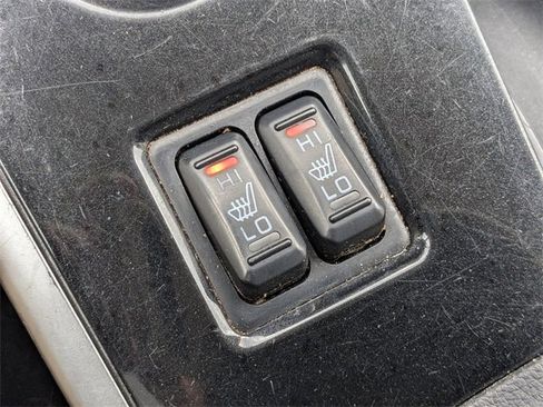 Used 2018 Mitsubishi Outlander SEL image 23