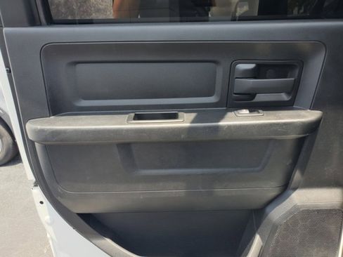 Used 2021 RAM 2500 Tradesman w/ Chrome Appearance Group AWD/4WD image 26