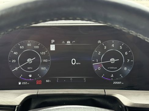 Used 2025 Kia Telluride SX X-Line AWD/4WD image 29