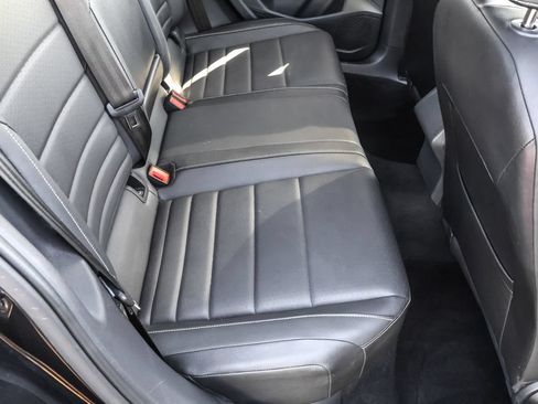 Certified 2024 Volkswagen Jetta SE FWD image 34