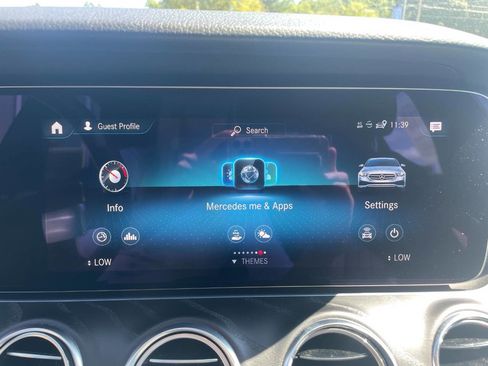 Used 2023 Mercedes-Benz E 350 4MATIC Sedan image 38