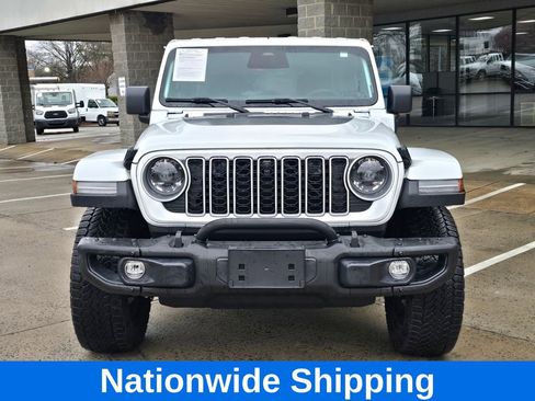 Used 2025 Jeep Wrangler Unlimited Sahara image 10