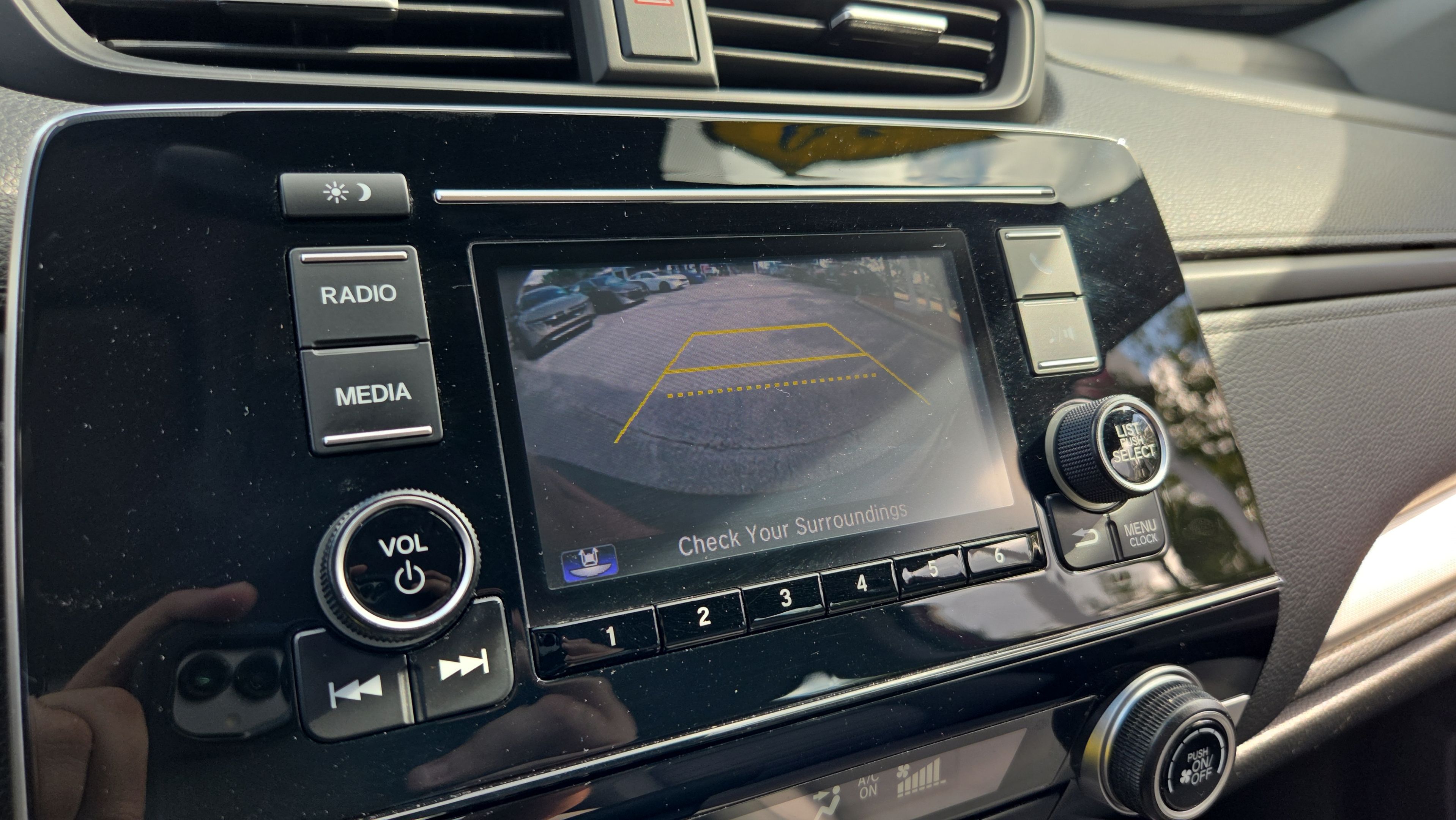 Used 2020 Honda CR-V LX image 24